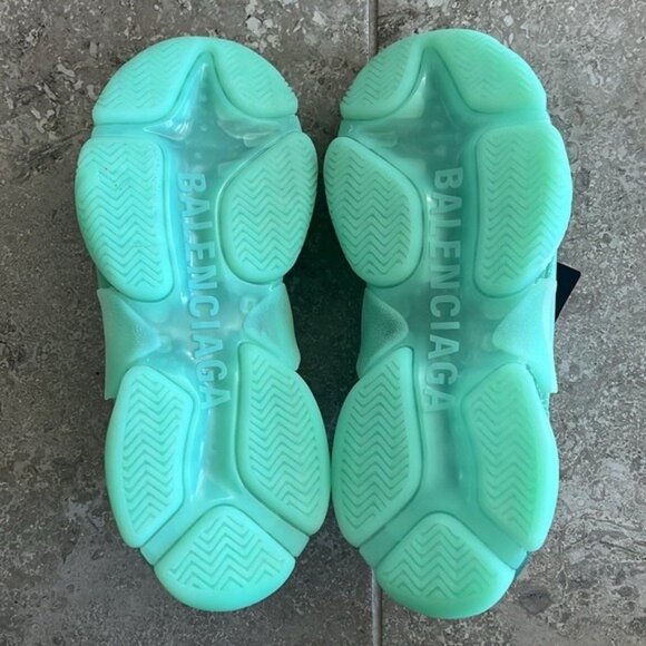 NWT Balenciaga Triple S Clear Sole Chunky Sneakers in Mint, Size 41 New in Box - Picture 8 of 13